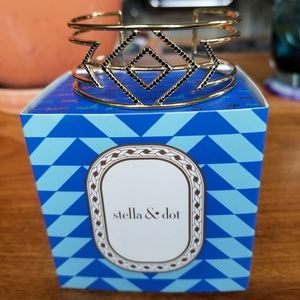 Stella and dot pave sphinx cuff